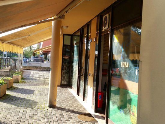 Pizzeria da asporto Yoghi